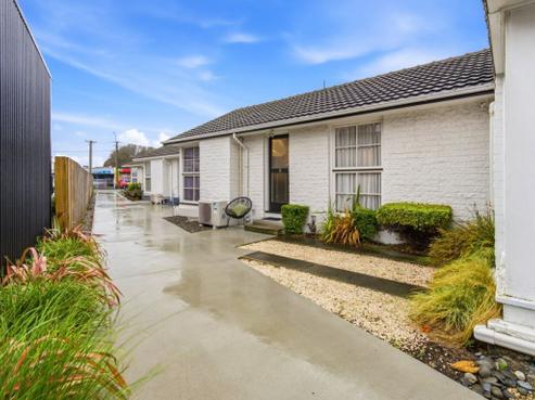 3/89 Hills Road, Edgeware