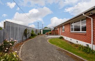 108 Cleghorn Street, Redwoodtown