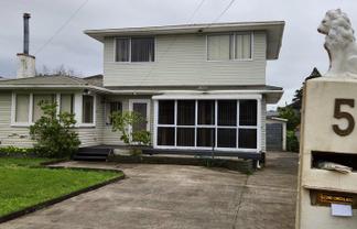 5 Alan Avenue, Henderson