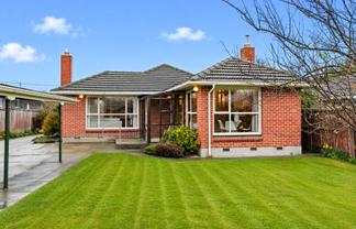 24 Derwent Street, Bryndwr
