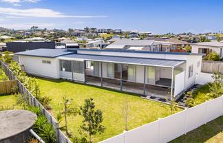 5 Northcoast Place, Mangawhai Heads