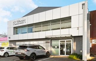 Quality CBD office with ample parking