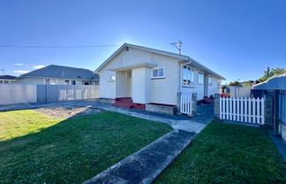 21 Cranby Crescent, Onekawa