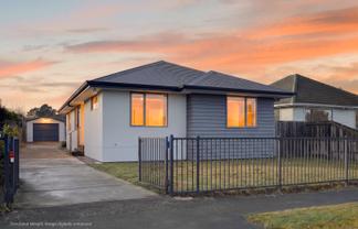 101 Baker Street, New Brighton