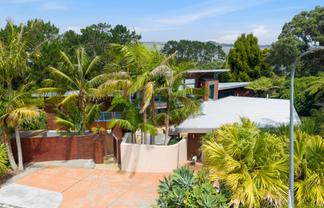 3 Ben James Drive, Hillsborough