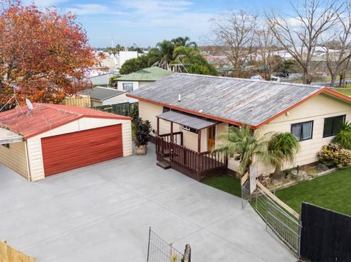 85 Redcrest Avenue, Red Hill