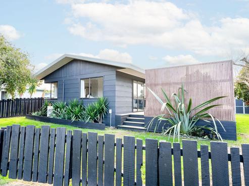 6A Lyn Grove, Papamoa
