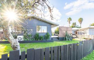 6A Lyn Grove, Papamoa