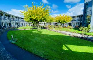 14/168 Stanmore Road, Linwood