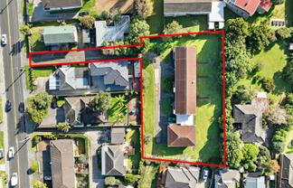 25 Church Crescent, Panmure