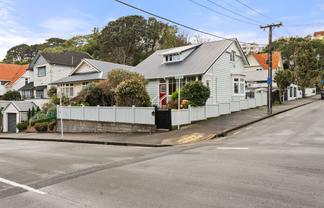 19 Glen Road, Kelburn