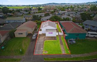 9 Norrie Smith Avenue, Flat Bush