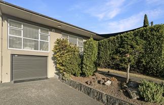 2/24 Clifton Road, Takapuna
