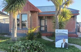 115 Morton Street, Strathern