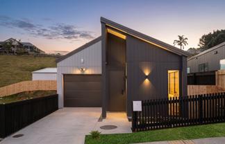 44 Ara Taha Crescent, Orewa