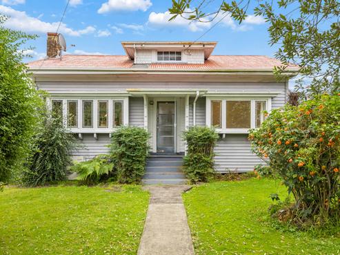 1 Whitworth Road, Mount Eden