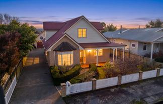 39 Sackville Street, Martinborough