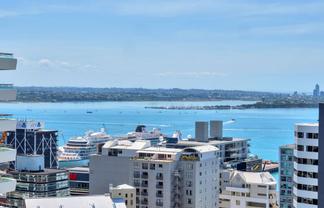 2105/10 Waterloo Quadrant, Auckland Central