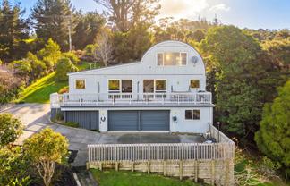 812 Inland Road, Helensville