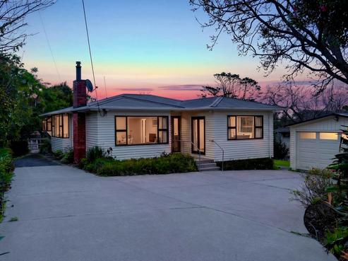 35 Kia Ora Road, Beach Haven
