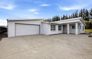 9 Wildhawk Place, Shirley