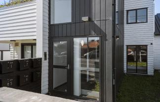 3/854 Mount Eden Road, Three Kings