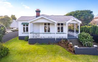 86 Great North Road, Saint Johns Hill