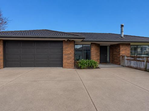 9 The Ford, Huntington