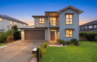 30 Mackay Drive, Greenhithe