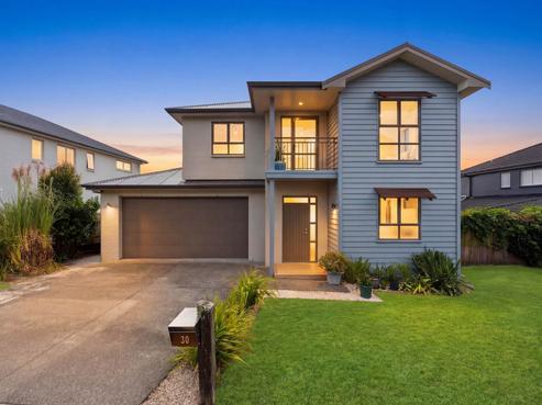 30 Mackay Drive, Greenhithe