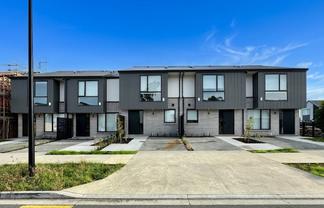 12 Paapaakiri Loop, Takanini