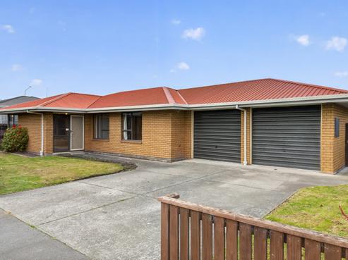 2/1 Spurway Place, Mairehau
