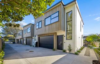 11D Acorn Street, Royal Oak