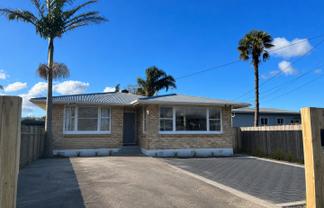 23 South Highway, Whitianga