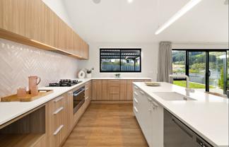 5 Goddard Way, Sawyers Bay