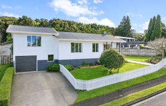 1 Birch Hill Place, Dinsdale