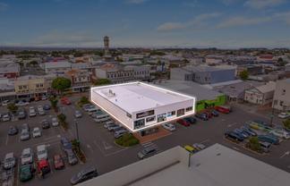 Split risk investment in prime location