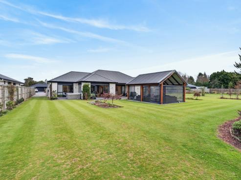 62 Graeme Foote Street, Darfield