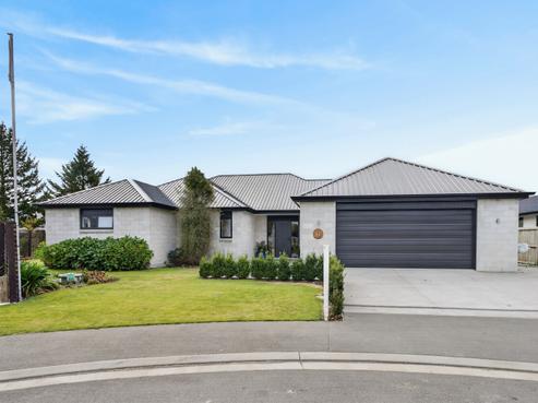 62 Graeme Foote Street, Darfield