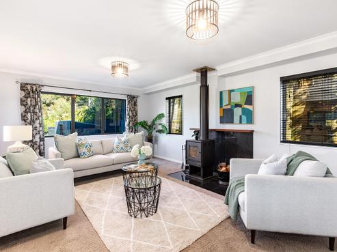 21 Mcewen Crescent, Riverstone Terraces