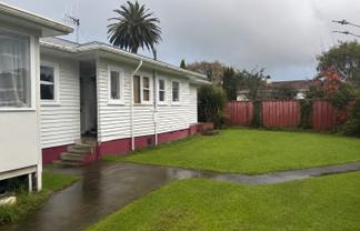 89 Queenwood Road, Levin