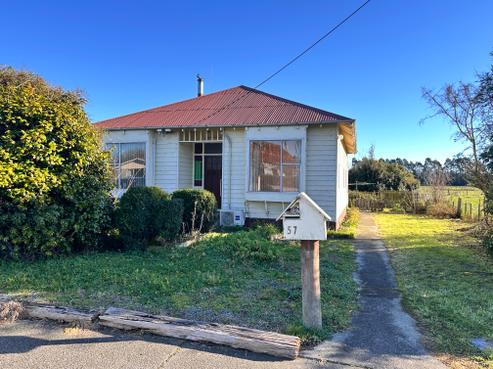 57 Oakland Street, Mataura