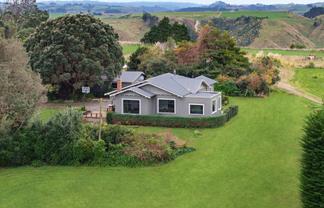 2505 State Highway 3, Waitotara