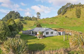 1391 Te Kopia Road, Waikite Valley