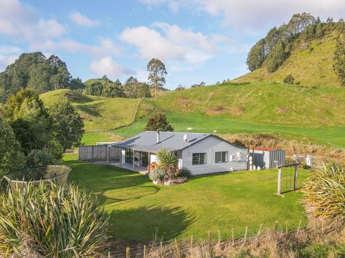 1391 Te Kopia Road, Waikite Valley