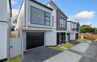 31c McLeod Road, Weymouth