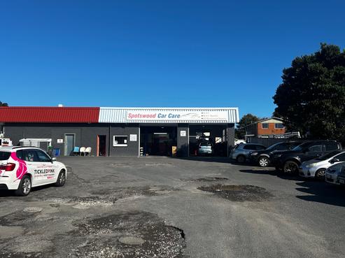 136 South Road, Spotswood