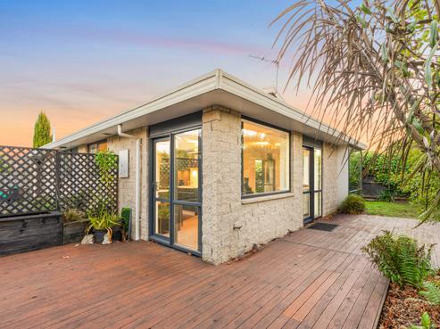 2/11 Moana Street, Somerfield