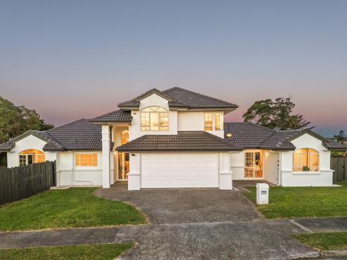 18 Lorikeet Place, Unsworth Heights