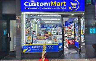 Premium Retail opposite Commercial Bay